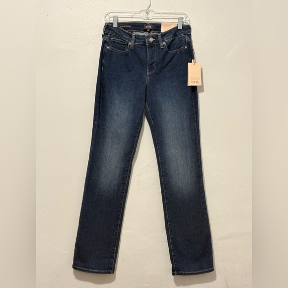 NYDJ Women's Jeans Marilyn Straight Jeans
Size 6 - Picture 5 of 14